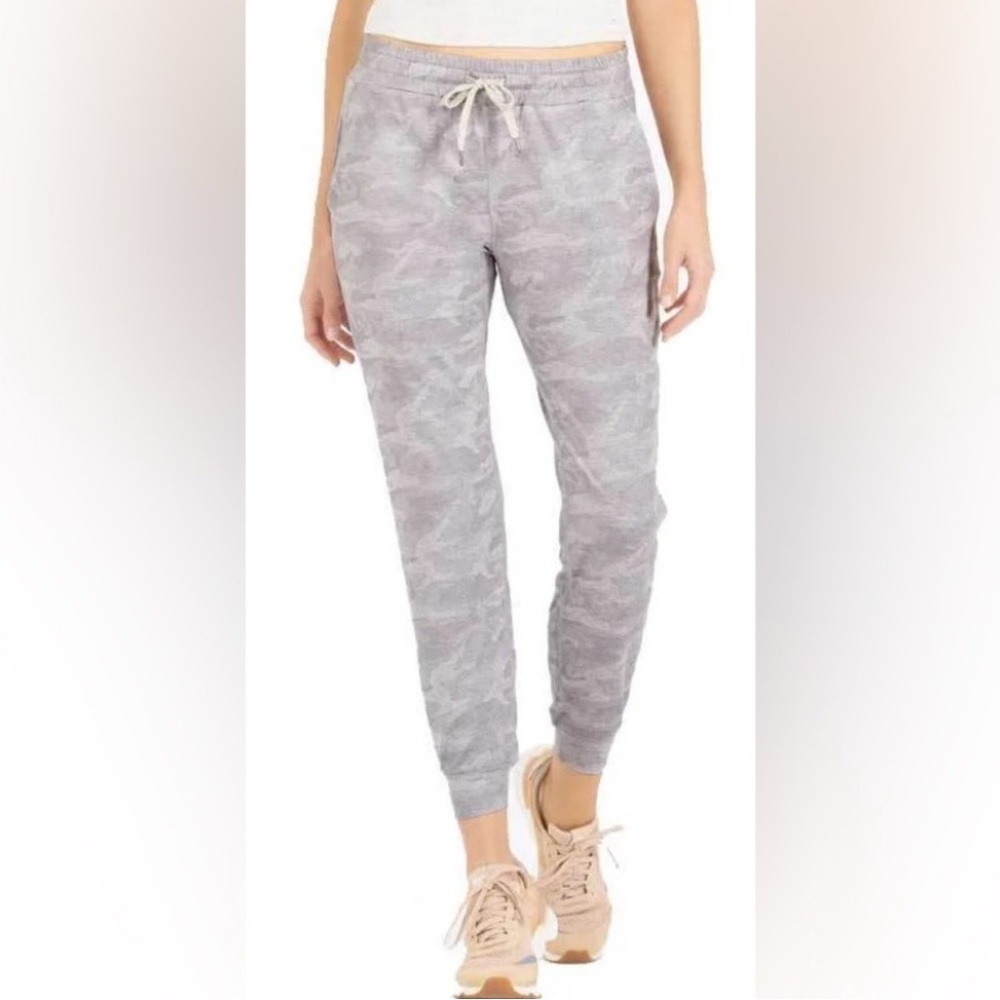 Vuori Performance Jogger